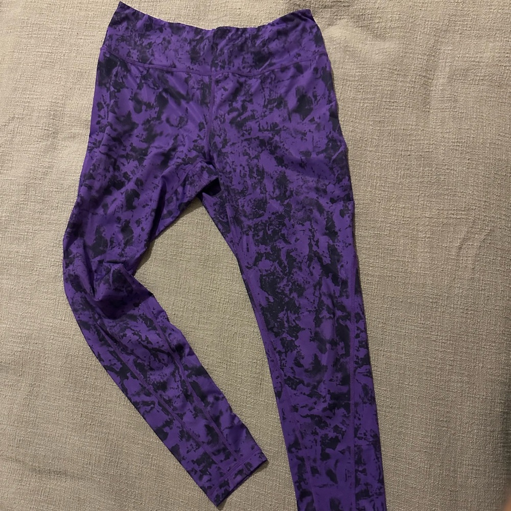 Zella Leggings in Purple and Black